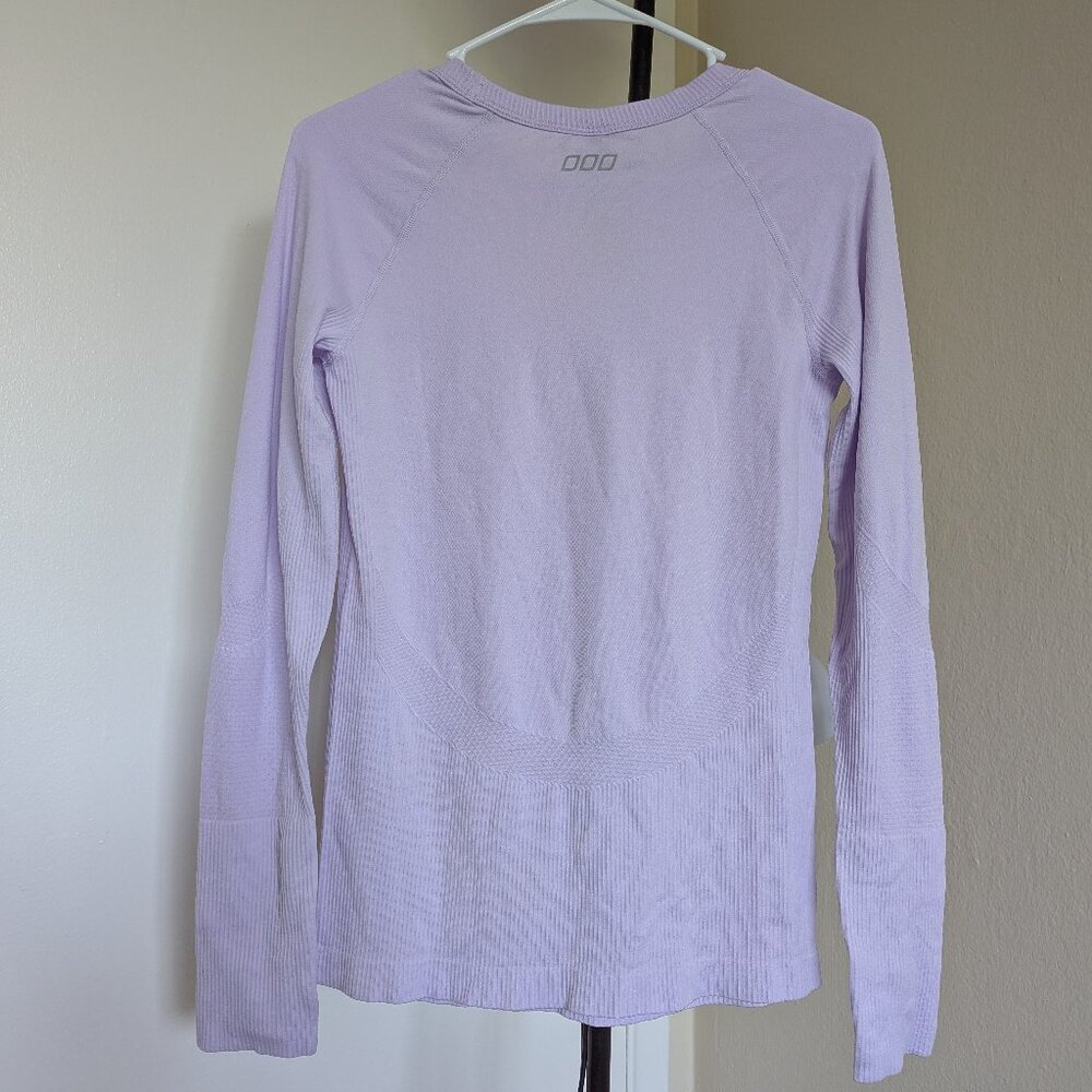 NWOT Lorna Jane long sleeve, seamless, exercise top Size S - Picture 10 of 10